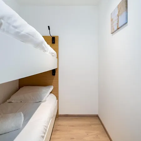 Evancy Apartahotel 3*