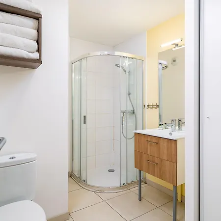 Evancy Apartahotel